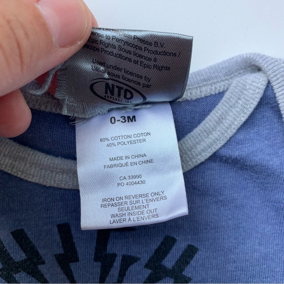 3/$10 AC/DC Baby boy bodysuit 0-3m - Picture 2 of 3